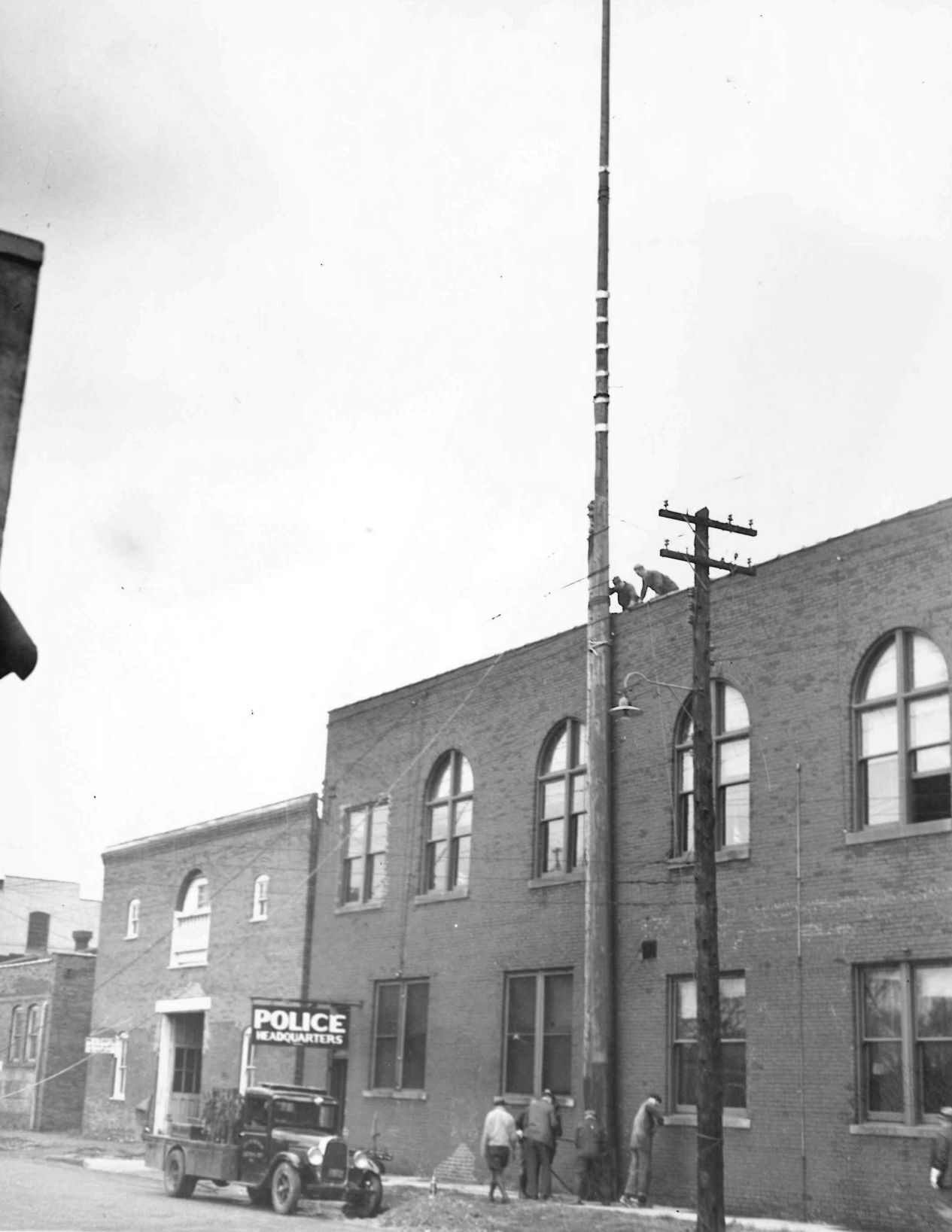 1934